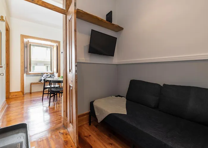 Bright & Charming In Historic Centre